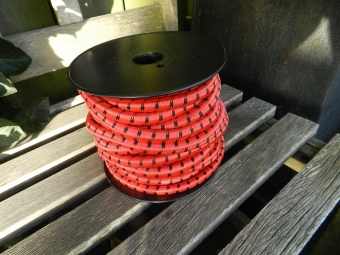 elastiek/10mm/15mtr.                                      ROOD